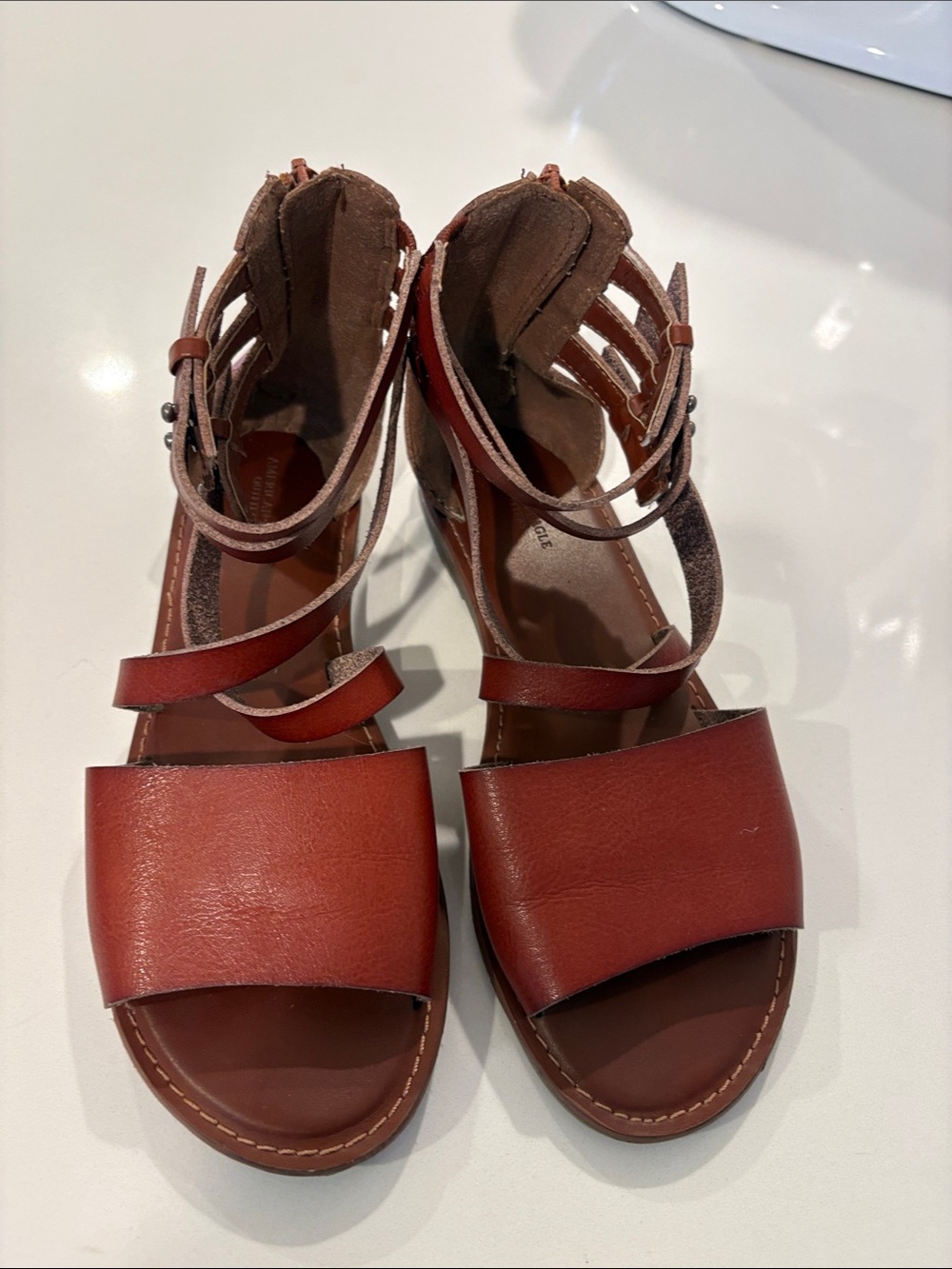 Everyday Strappy Leather Sandals American Eagle outfitters size 7
